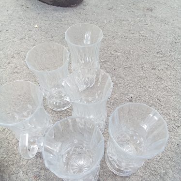 6 puodeliai