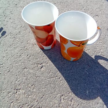 2 Puodeliai
