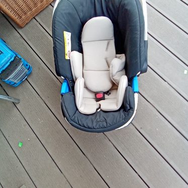 Kėdutė automobilio