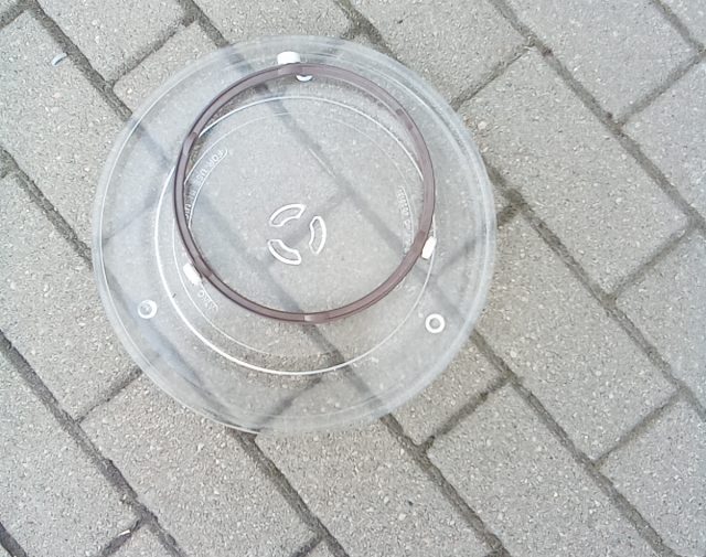 Mikrobangų krosnelės lėkštė
