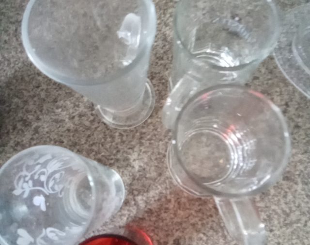 Bokalai stiklinės