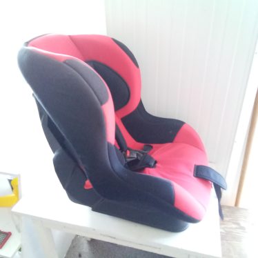 Auto kėdutė