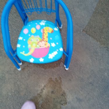 2 kėdutės