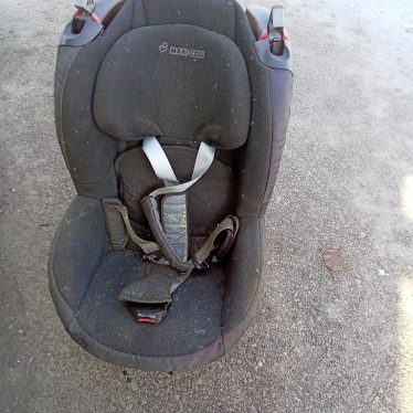 Automobilių kėdutė