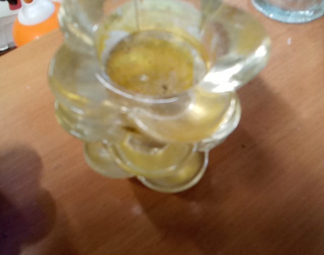 3 žvakidės