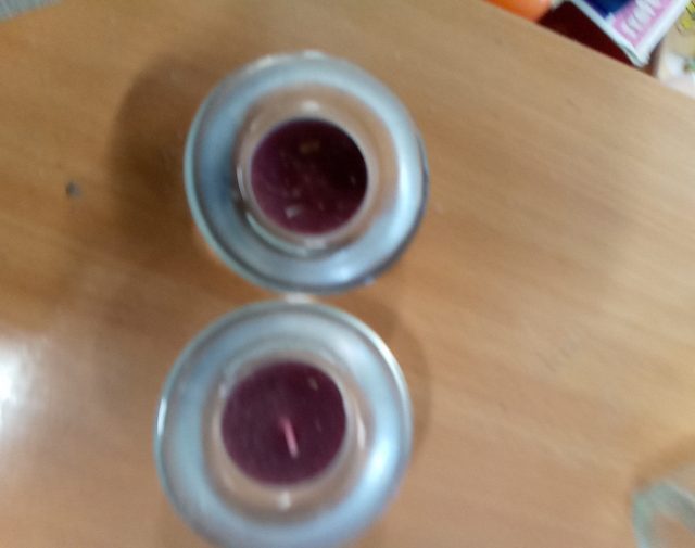 2 žvakidės